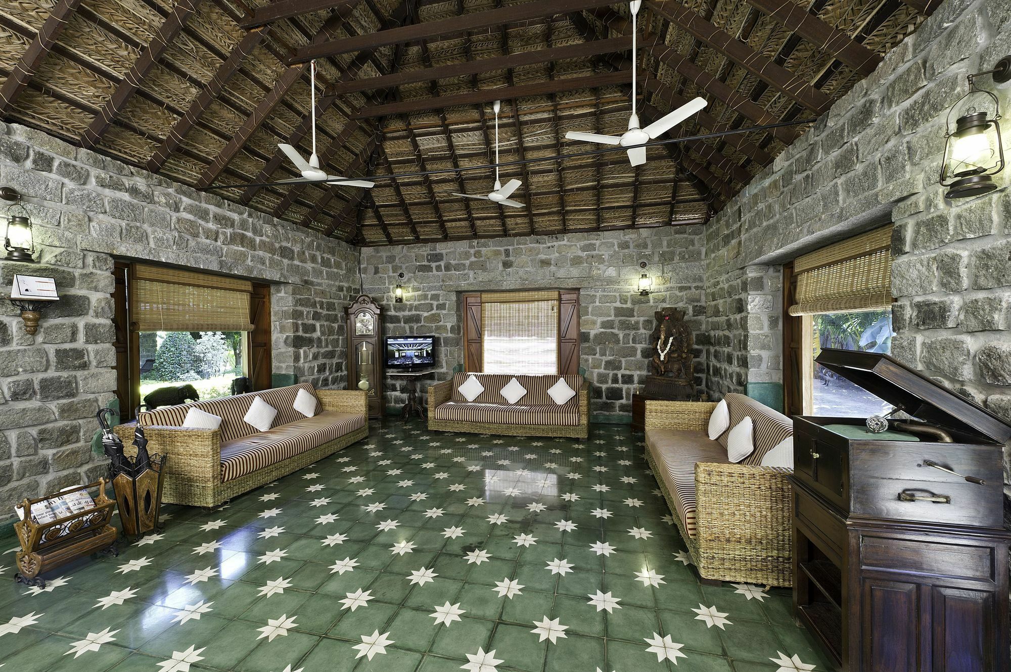 Sparsa Thiruvanamalai 3*